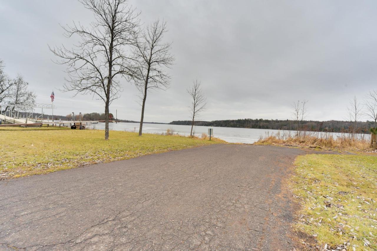 Secluded Wisconsin Cottage With Nearby Lake Access Solon Springs Bagian luar foto