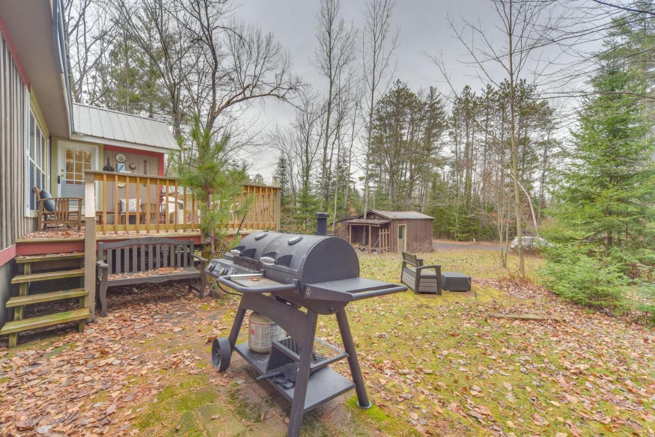 Secluded Wisconsin Cottage With Nearby Lake Access Solon Springs Bagian luar foto