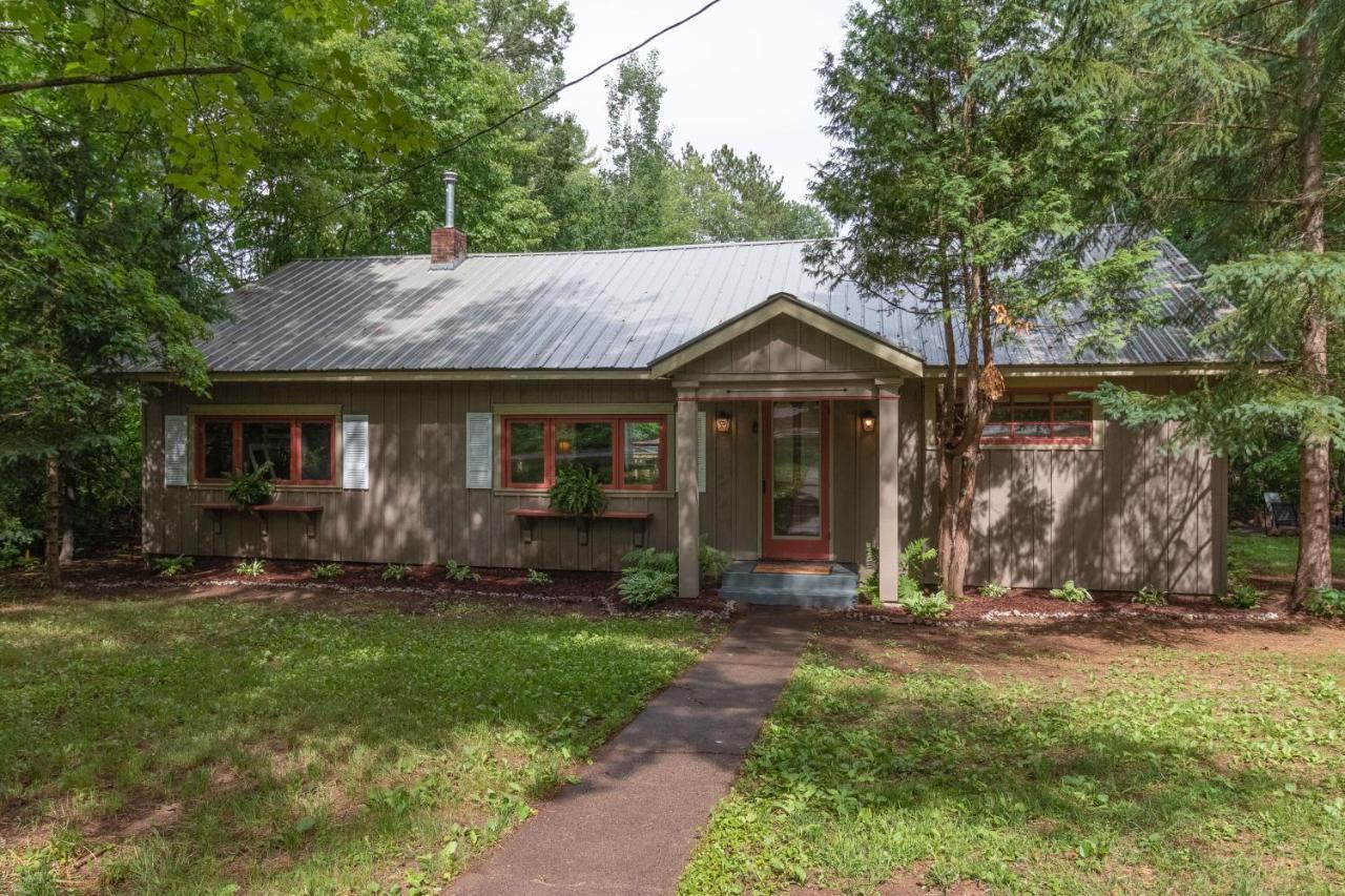 Secluded Wisconsin Cottage With Nearby Lake Access Solon Springs Bagian luar foto